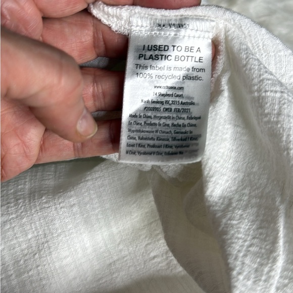 Cotton On White Button Down Shirt Coconut Shell Buttons Size XL EUC - Picture 7 of 7